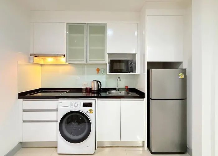 Tc Contel At Charan Phrom Phong - Flora Apartment Bangkok